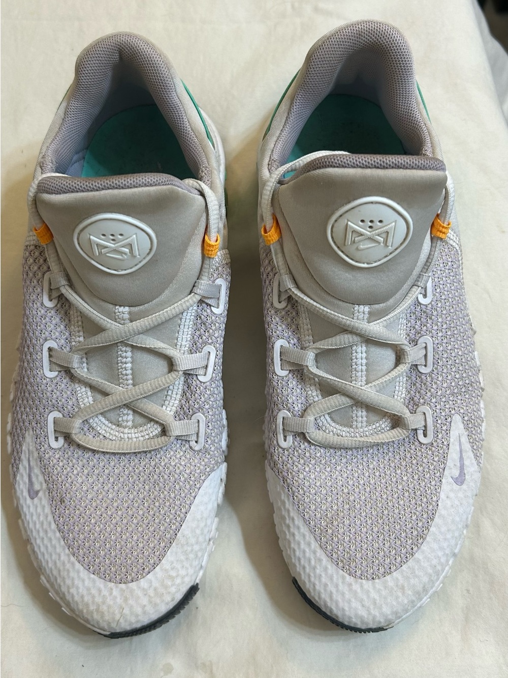 Nike women’s free Metcon ‘Green Glow’ trainers